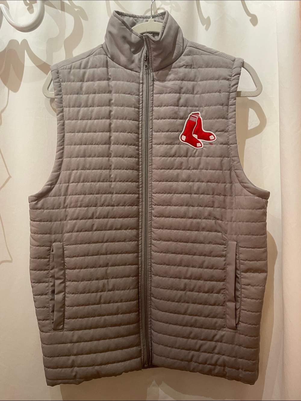Men's Gray Quilted Sleeveless Vest with Red Patch